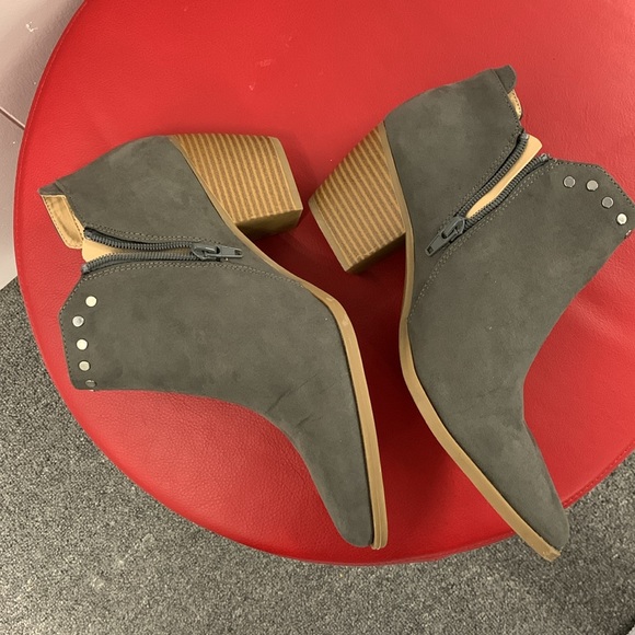 Lexi & Abbie - ankle Boots- u - Picture 3 of 10